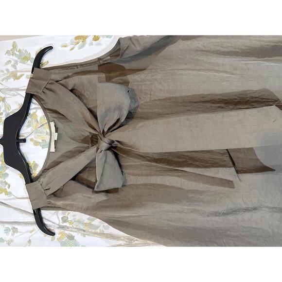 LOFT Sleeveless Women's Top with Bow Detail, Size Large - Picture 3 of 8